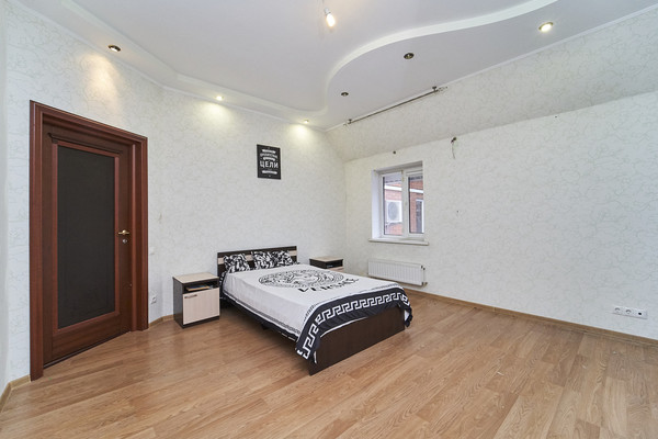 Продам дом, им. Пирогова Н.Г. ул, 8, Краснодар г, 0 км от города