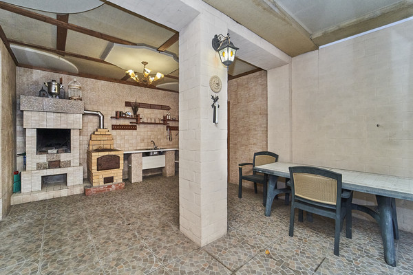 Продам дом, им. Пирогова Н.Г. ул, 8, Краснодар г, 0 км от города