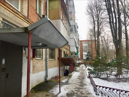 Продам двухкомнатную (2-комн.) квартиру, 40-летия Победы пр-кт, д.69/4, Ростов-на-Дону г