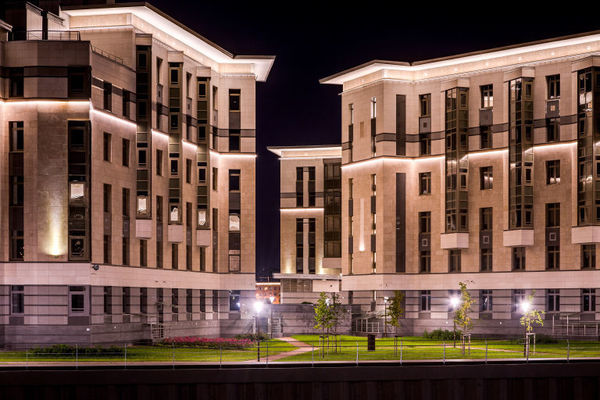 Продам многокомнатную квартиру, Петровский пр-кт, 2, Санкт-Петербург г