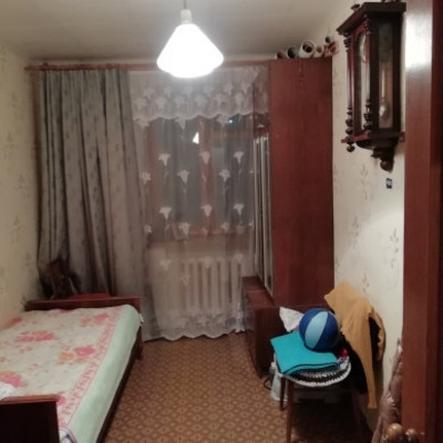 Продам трехкомнатную (3-комн.) квартиру, Карбышева ул, 7, Нижний Новгород г