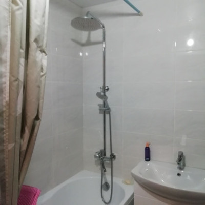 Продам трехкомнатную (3-комн.) квартиру, Карбышева ул, 7, Нижний Новгород г