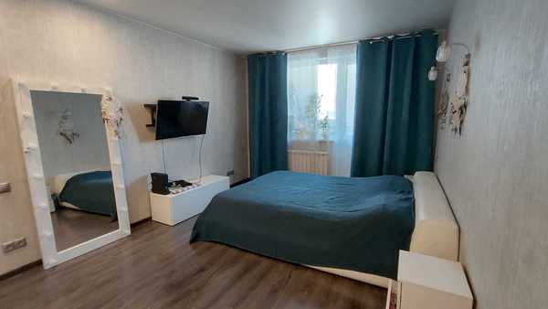 Продам двухкомнатную (2-комн.) квартиру, , 1624, Зеленоград г