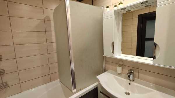 Продам двухкомнатную (2-комн.) квартиру, , 1624, Зеленоград г