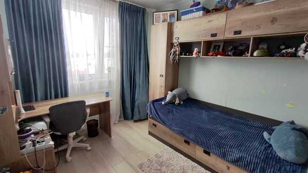 Продам двухкомнатную (2-комн.) квартиру, , 1624, Зеленоград г