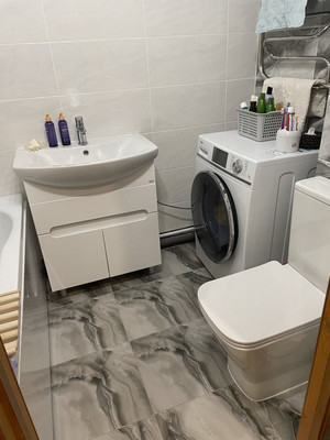 Продам трехкомнатную (3-комн.) квартиру, Карбышева ул, 7, Нижний Новгород г