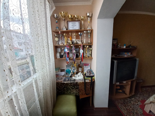 Продам трехкомнатную (3-комн.) квартиру, Комсомольская ул, 138кА, Апшеронск г