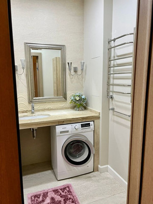 Продам двухкомнатную (2-комн.) квартиру, Маршала Крылова б-р, 25а, Одинцово г