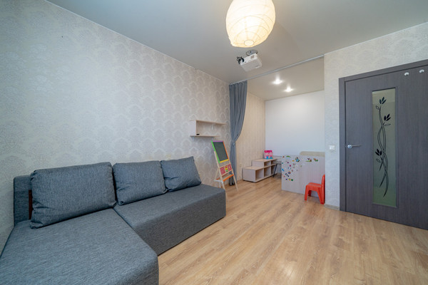 Продам однокомнатную (1-комн.) квартиру, Старорусский пр-кт, 6А, Шушары п