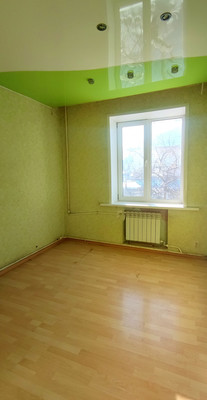 Продам двухкомнатную (2-комн.) квартиру, Созонтова ул, 11, Кирово-Чепецк г