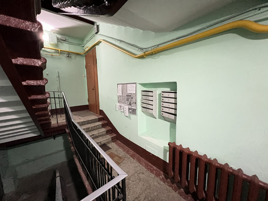 Продам двухкомнатную (2-комн.) квартиру, Беринга ул, 3, Санкт-Петербург г