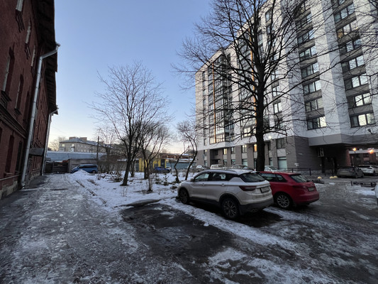 Продам двухкомнатную (2-комн.) квартиру, Беринга ул, 3, Санкт-Петербург г