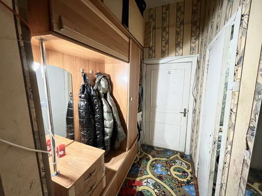 Продам двухкомнатную (2-комн.) квартиру, Беринга ул, 3, Санкт-Петербург г