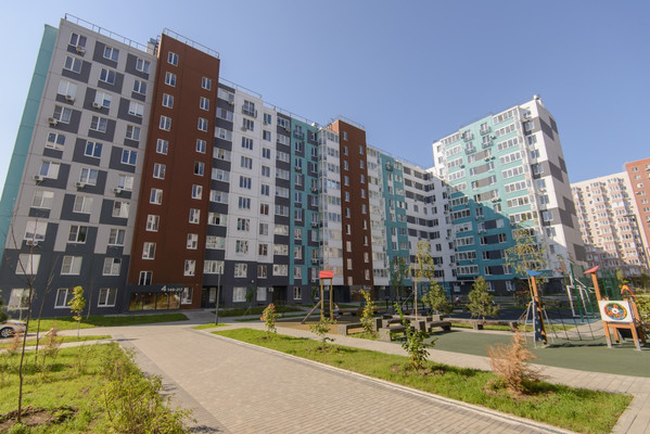 Продам трехкомнатную (3-комн.) квартиру, Еременко ул, 112/1, Ростов-на-Дону г