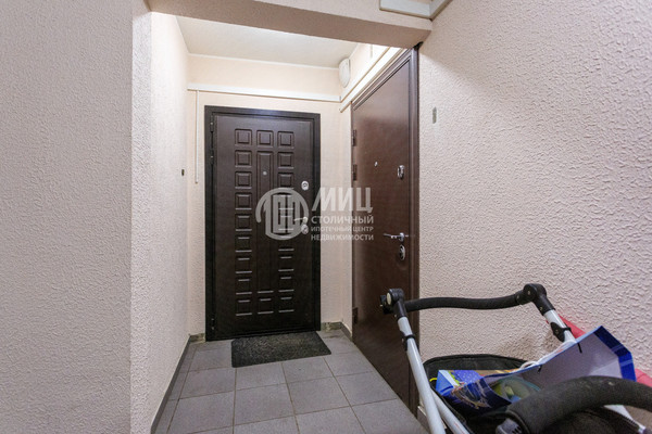 Продам трехкомнатную (3-комн.) квартиру, Совхозная (Левобережный мкр.) ул, 29, Химки г