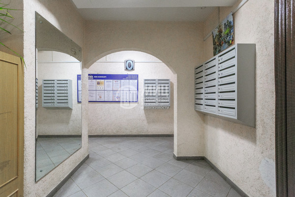 Продам трехкомнатную (3-комн.) квартиру, Совхозная (Левобережный мкр.) ул, 29, Химки г
