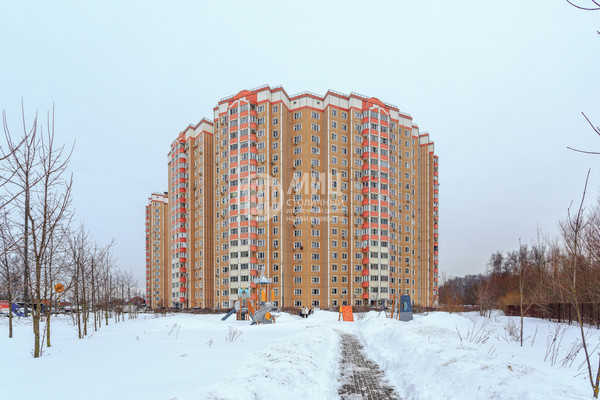 Продам трехкомнатную (3-комн.) квартиру, Совхозная (Левобережный мкр.) ул, 29, Химки г