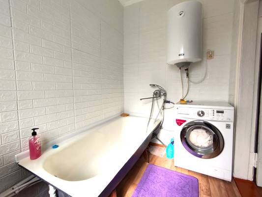 Продам дом, Дзержинского ул, 67, Апшеронск г, 0 км от города