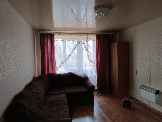 Продам однокомнатную (1-комн.) квартиру, Школьная ул, 15, Маленькое с
