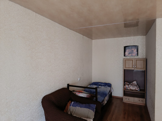 Продам однокомнатную (1-комн.) квартиру, Школьная ул, 15, Маленькое с