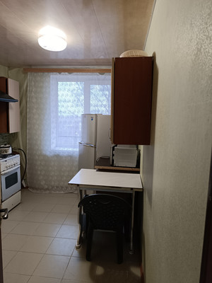 Продам однокомнатную (1-комн.) квартиру, Школьная ул, 15, Маленькое с