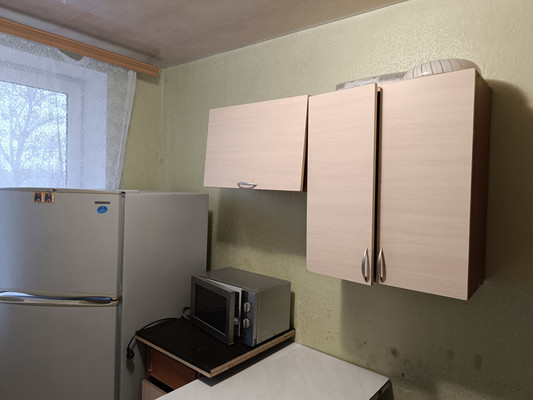 Продам однокомнатную (1-комн.) квартиру, Школьная ул, 15, Маленькое с