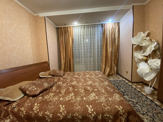 Продам однокомнатную (1-комн.) квартиру, Мира ул, 21, Нижневартовск г