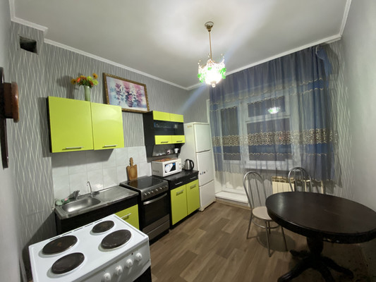 Продам однокомнатную (1-комн.) квартиру, Мира ул, 21, Нижневартовск г