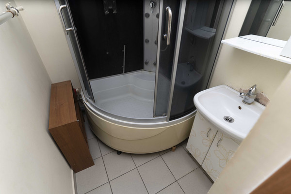 Продам трехкомнатную (3-комн.) квартиру, Мира ул, 61, Ханты-Мансийск г