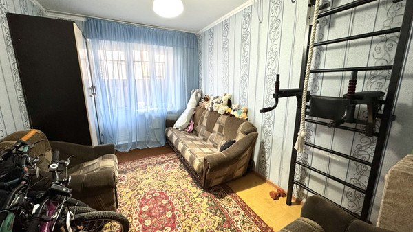 Продам многокомнатную квартиру, Маршала Кошевого ул, 36, Волгодонск г