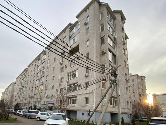 Продам многокомнатную квартиру, Черкасская ул, 83, Краснодар г