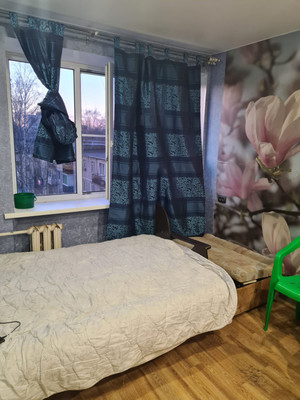 Продам комнату в 8-комн. квартире, Пискарёвский пр-кт, 10к2, Санкт-Петербург г