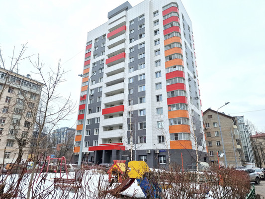 Сдам двухкомнатную (2-комн.) квартиру, Огородный проезд, 19к2, Москва г