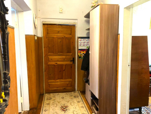 Продам трехкомнатную (3-комн.) квартиру, Новый пер, 6, Апшеронск г