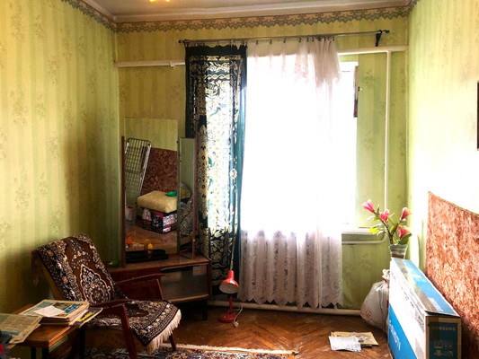 Продам трехкомнатную (3-комн.) квартиру, Новый пер, 6, Апшеронск г