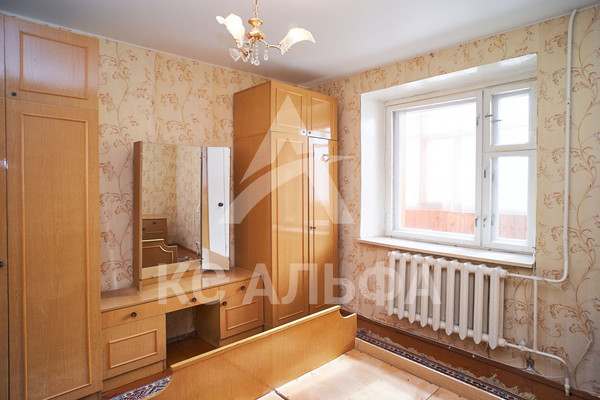 Продам двухкомнатную (2-комн.) квартиру, Морозова ул, 146, Сыктывкар г