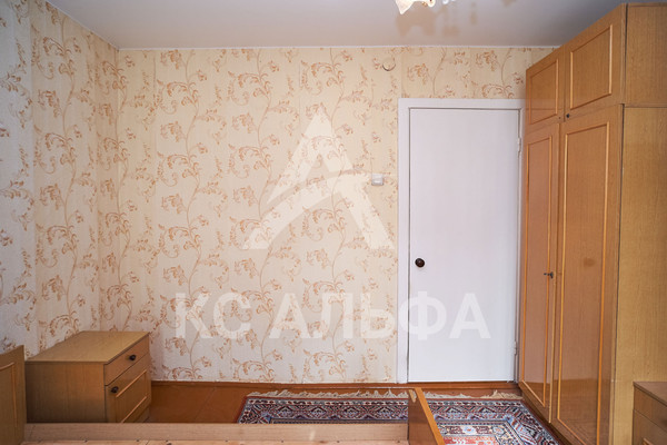 Продам двухкомнатную (2-комн.) квартиру, Морозова ул, 146, Сыктывкар г
