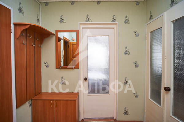 Продам двухкомнатную (2-комн.) квартиру, Морозова ул, 146, Сыктывкар г