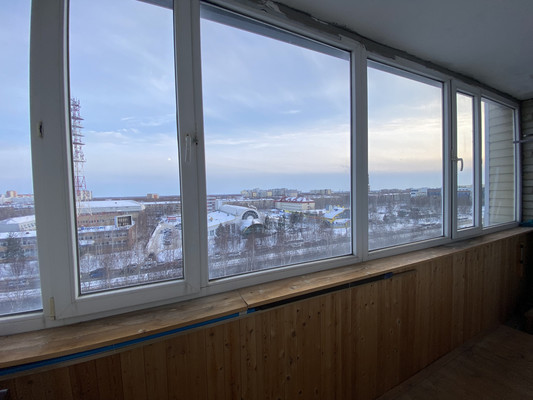 Продам двухкомнатную (2-комн.) квартиру, Ленина ул, 9к3, Нижневартовск г