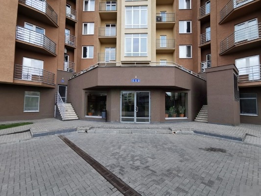 Продам многокомнатную квартиру, Красная ул, 63кА, Калининград г
