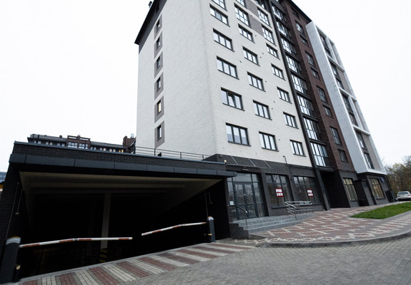 Продам двухкомнатную (2-комн.) квартиру, Уральская ул, 20, Калининград г