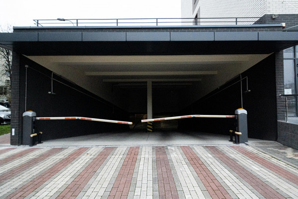 Продам двухкомнатную (2-комн.) квартиру, Уральская ул, 20, Калининград г