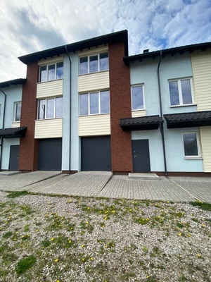 Продам таунхаус, Ломоносова ул, 95, Калининград г, 0 км от города