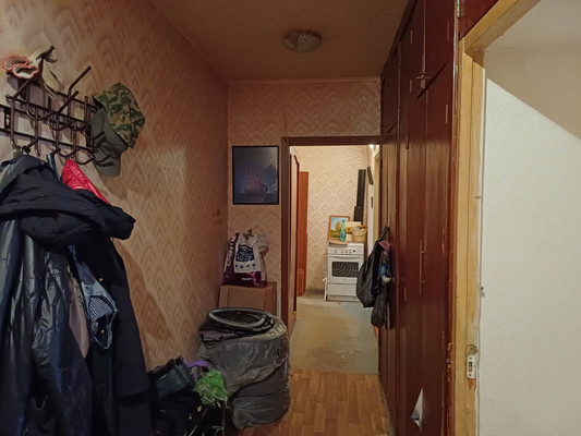 Продам трехкомнатную (3-комн.) квартиру, Маршала Захарова ул, 15, Санкт-Петербург г