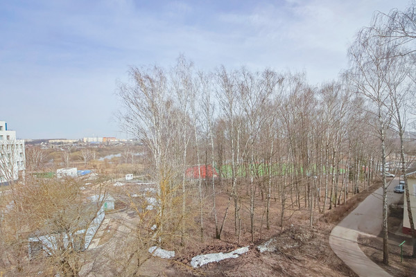 Продам двухкомнатную (2-комн.) квартиру, Калинина ул, 26, Наро-Фоминск г