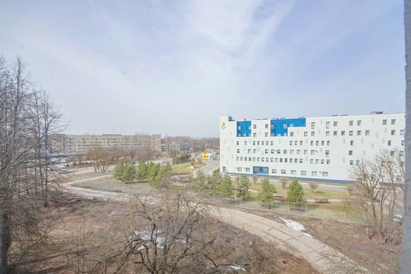 Продам двухкомнатную (2-комн.) квартиру, Калинина ул, 26, Наро-Фоминск г