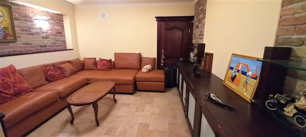 Продам таунхаус, Верхнеозерная ул, 32а, Калининград г, 0 км от города