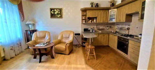 Продам таунхаус, Лейтенанта Катина ул, 8а, Калининград г, 0 км от города