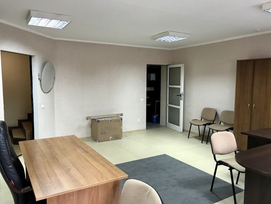 Продам коммерческое помещение 520,7 м2, 9 Апреля ул, 60кВ, Калининград г