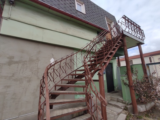 Продам коммерческое помещение 1 320 м2, Дюнная ул, 18, Калининград г